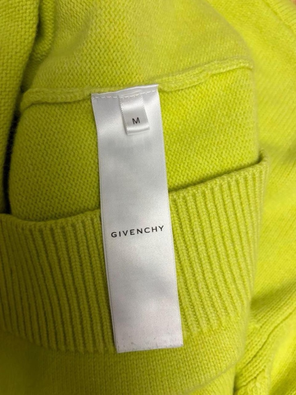 Givenchy 4g Cold Shoulder Wool & Cashmere Sweater - Picture 6 of 7